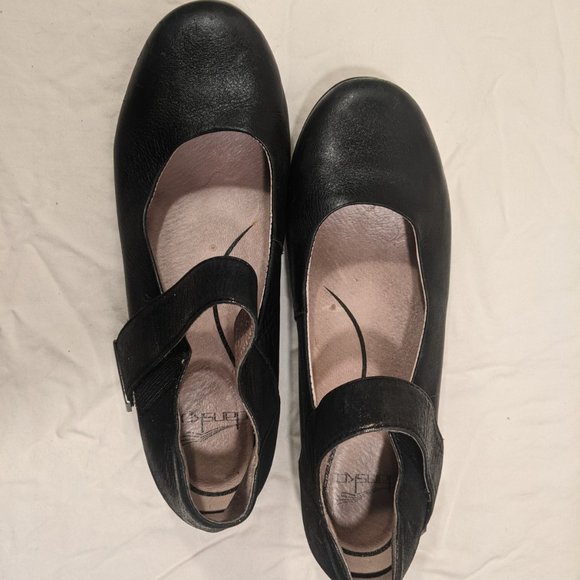 Dansko Mary Jane Flats size 7.5 - Picture 9 of 14